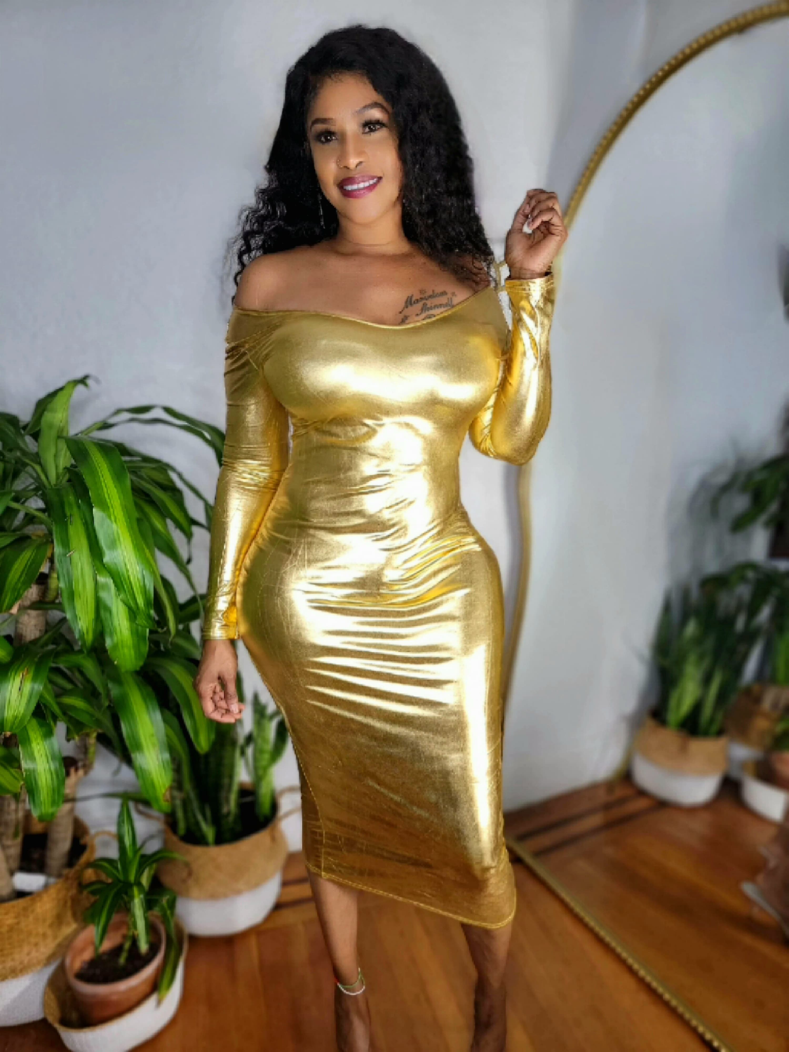 Luxe Liquid Metal Dress – Gold