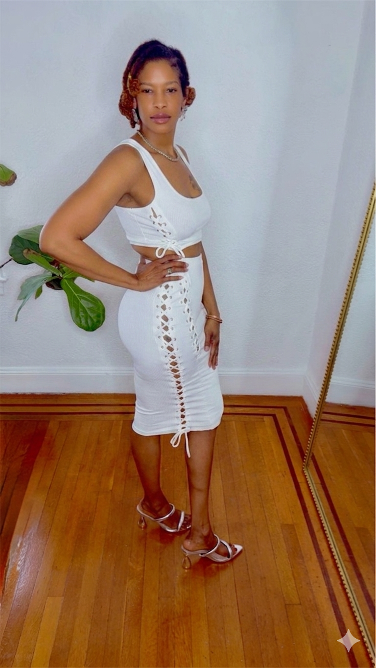 Sophia Lace-Up Set